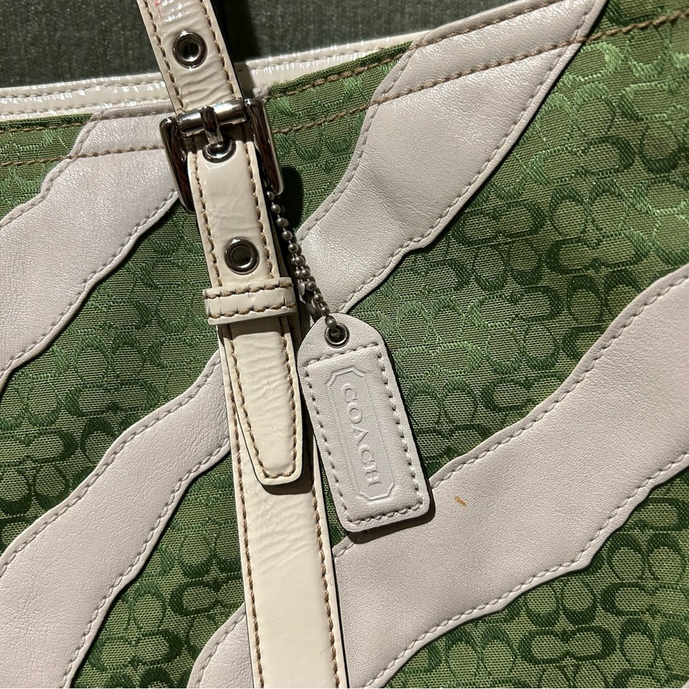Coach Green & White Zebra Stripe Design Tote Bag Vintage Coach Bag Coach Handbag - Picture 2 of 10